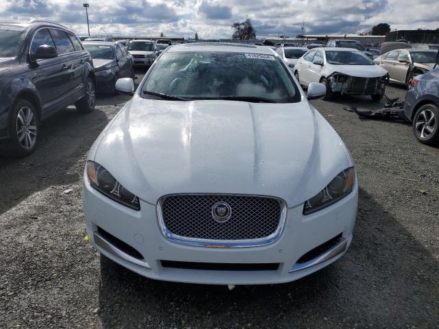 SAJWA0E7XD8S75445 - 2013 JAGUAR XF WHITE photo 5