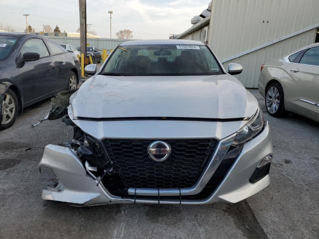 1N4BL4BV2KC137075 - 2019 NISSAN ALTIMA S SILVER photo 5