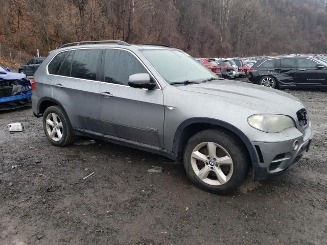 5UXZV8C51BL418100 - 2011 BMW X5 XDRIVE50I GRAY photo 4