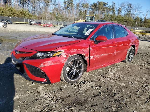 4T1G11AK2PU156136 - 2023 TOYOTA CAMRY SE NIGHT SHADE RED photo 1