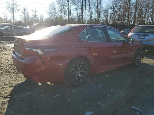 4T1G11AK2PU156136 - 2023 TOYOTA CAMRY SE NIGHT SHADE RED photo 3