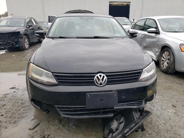 3VWDZ7AJ9BM361716 - 2011 VOLKSWAGEN JETTA SE BLACK photo 5