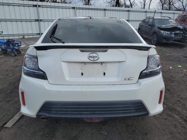 JTKJF5C78GJ020292 - 2016 TOYOTA SCION TC 白色 照片 6