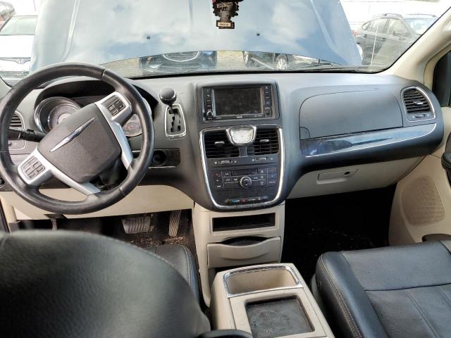 2C4RC1BG8DR690283 - 2013 CHRYSLER TOWN & COU TOURING 银色 照片 8