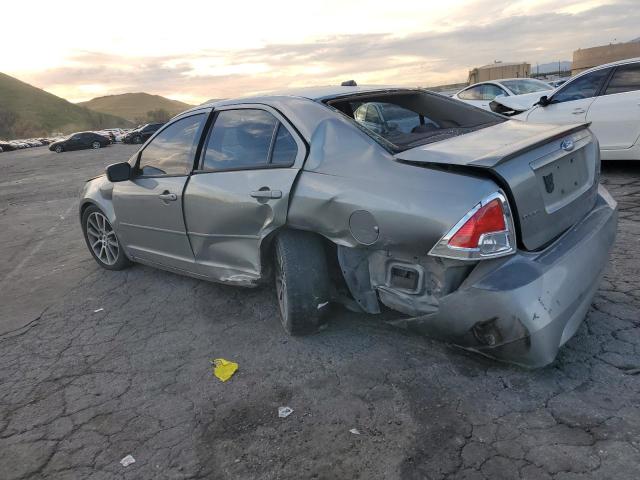 3FAHP07Z78R198323 - 2008 FORD FUSION SE SILVER photo 2