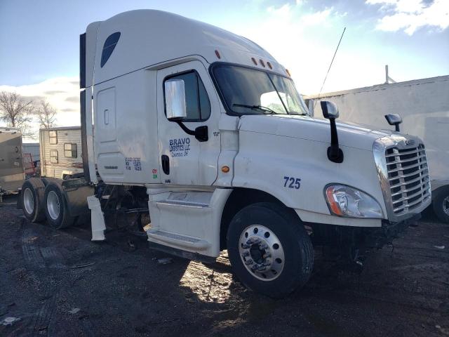 3AKJGLD64FSGK6433 - 2015 FREIGHTLINER CASCADIA 1 WHITE photo 1