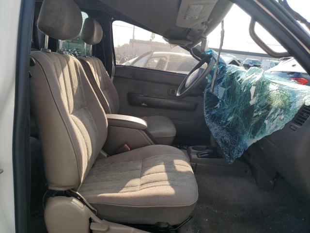 4TASN92N3YZ672659 - 2000 TOYOTA TACOMA XTRACAB PRERUNNER თეთრი ფოტო 7