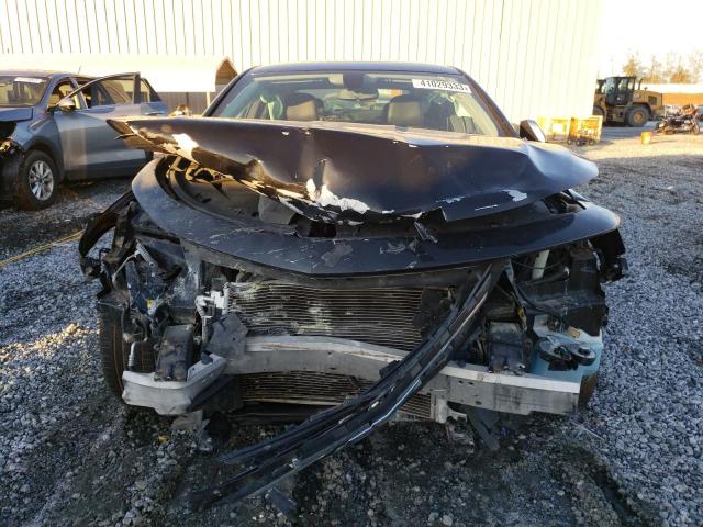 2G1125S32J9129649 - 2018 CHEVROLET IMPALA PREMIER BLACK photo 5