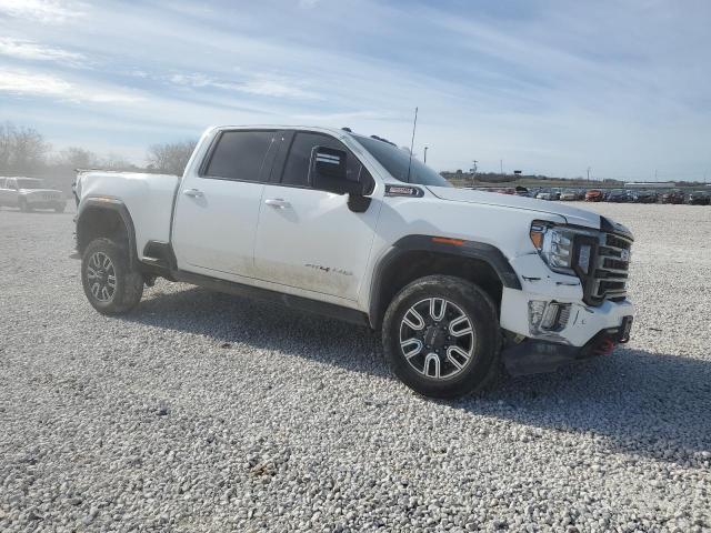 1GT49PEY0NF145042 - 2022 GMC SIERRA K2500 AT4 WHITE photo 4