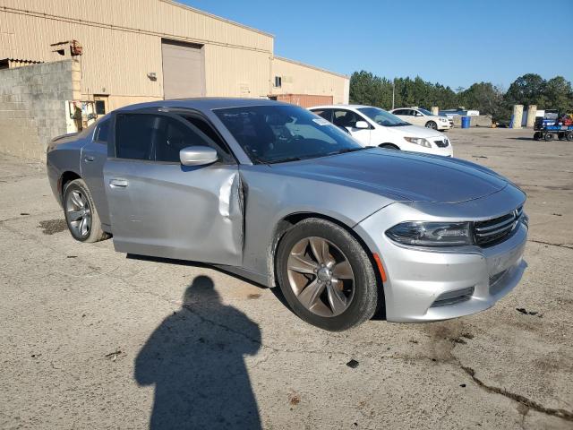 2C3CDXBG2FH863458 - 2015 DODGE CHARGER SE SILVER photo 4