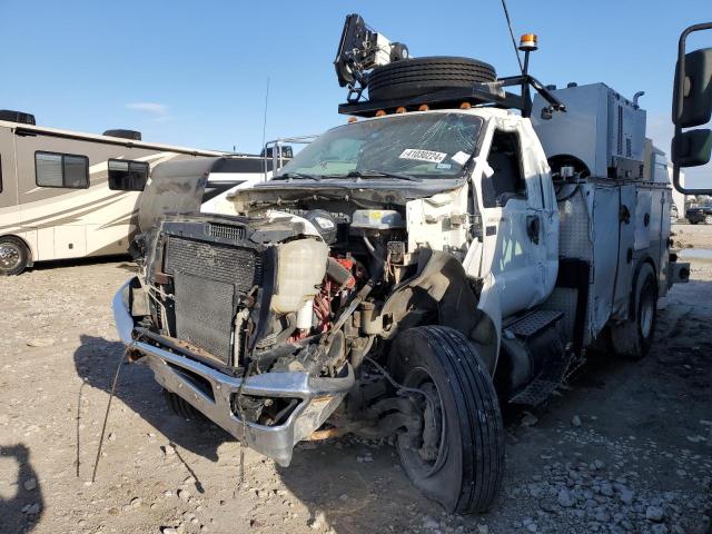 3FRNF7FL7CV313351 - 2012 FORD F750 SUPER DUTY WHITE photo 2