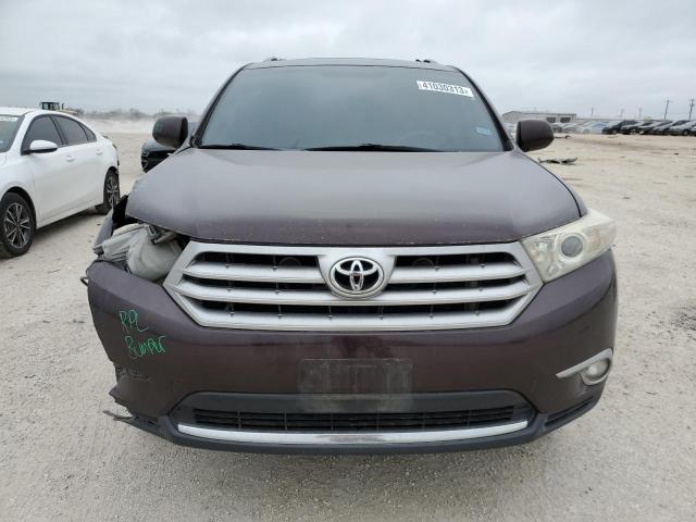 5TDZK3EH9DS139726 - 2013 TOYOTA HIGHLANDER BASE MAROON photo 5