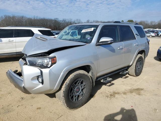 2018 TOYOTA 4RUNNER SR5/SR5 PREMIUM, 