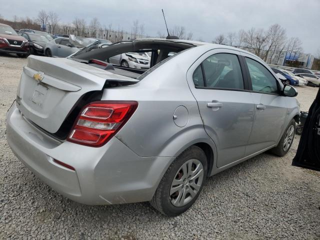 1G1JA5SH6J4120552 - 2018 CHEVROLET SONIC LS 银色 照片 3