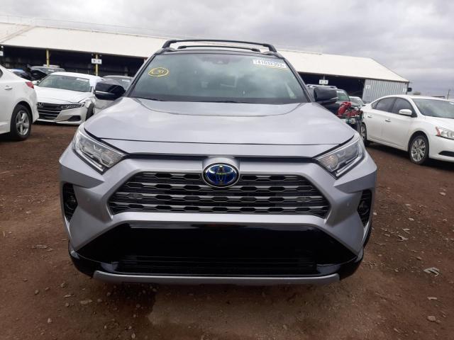 4T3E6RFV0MU028765 - 2021 TOYOTA RAV4 XSE SILVER photo 5