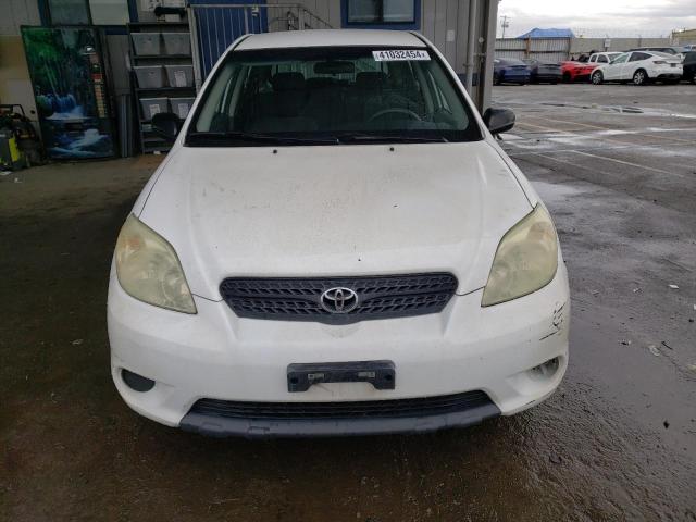 2T1KR32E45C422004 - 2005 TOYOTA COROLLA MA XR WHITE photo 5