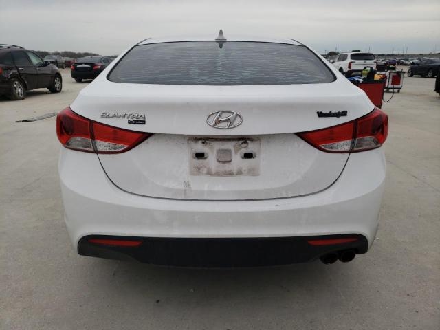 KMHDH6AE8DU005559 - 2013 HYUNDAI ELANTRA CO GS WHITE photo 6