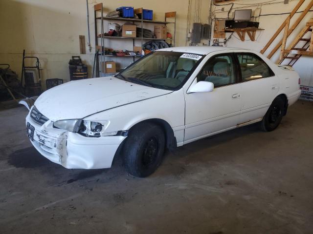 4T1BG22K5YU948196 - 2000 TOYOTA CAMRY CE WHITE photo 1