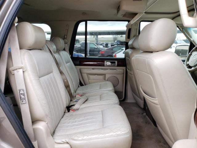 5LMFU28R33LJ17628 - 2003 LINCOLN NAVIGATOR 米色 照片 11