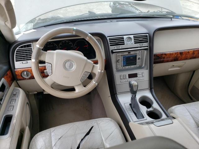 5LMFU28R33LJ17628 - 2003 LINCOLN NAVIGATOR 米色 照片 8