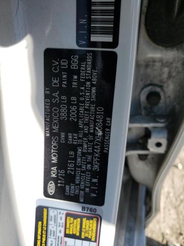 3KPFK4A7XHE084810 - 2017 KIA FORTE LX WHITE photo 12