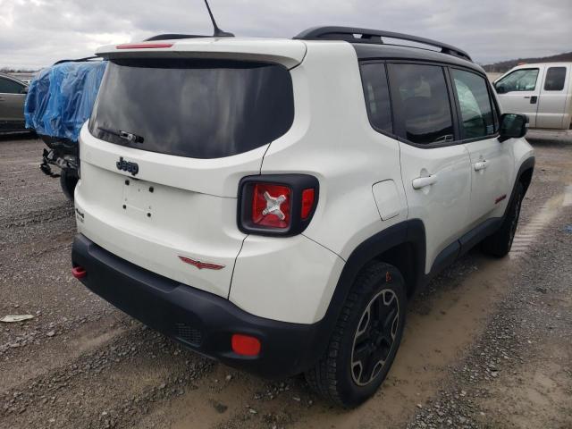 ZACCJBCT9GPE06293 - 2016 JEEP RENEGADE TRAILHAWK WHITE photo 3