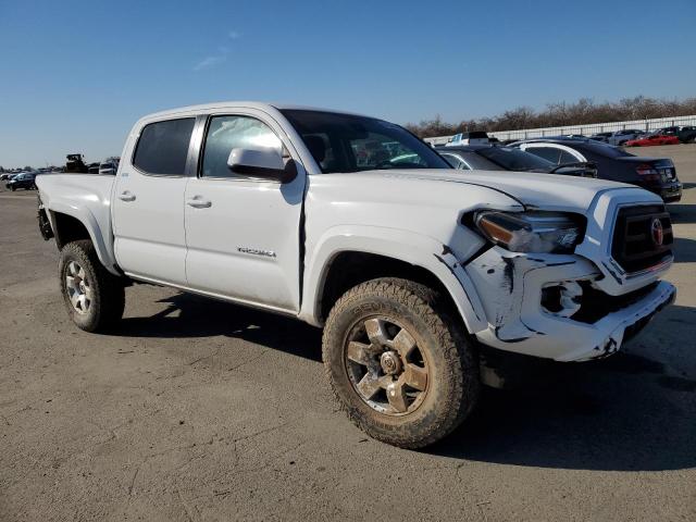 3TMCZ5AN3MM422924 - 2021 TOYOTA TACOMA DOUBLE CAB WHITE photo 4