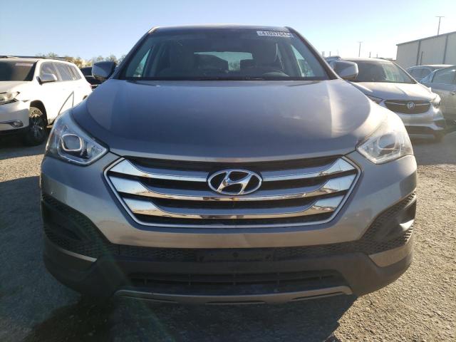 5XYZT3LB0GG319089 - 2016 HYUNDAI SANTA FE S SILVER photo 5