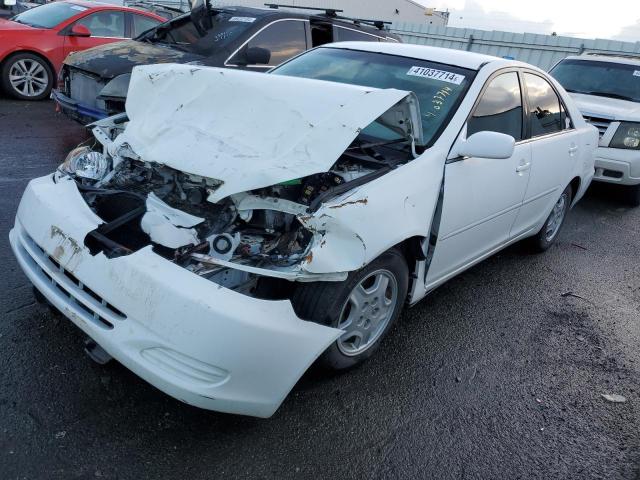 4T1BF32K42U012845 - 2002 TOYOTA CAMRY LE WHITE photo 1