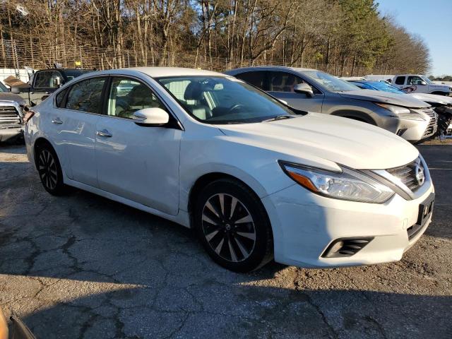 1N4AL3AP5JC188545 - 2018 NISSAN ALTIMA 2.5 WHITE photo 4