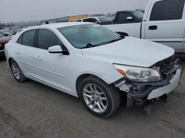 1G11C5SL3FF307435 - 2015 CHEVROLET MALIBU 1LT WHITE photo 4