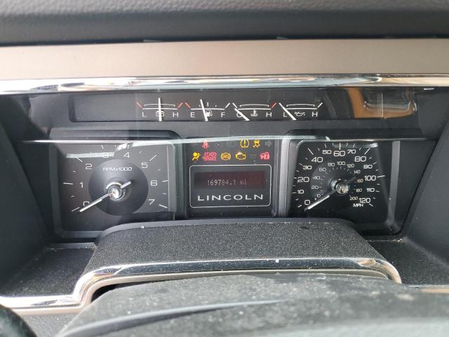 5LMJJ2J56BEJ06006 - 2011 LINCOLN NAVIGATOR შავი ფოტო 9