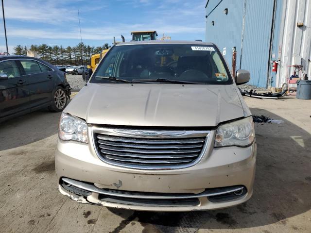 2C4RC1BG6DR588688 - 2013 CHRYSLER TOWN & COU TOURING TAN photo 5