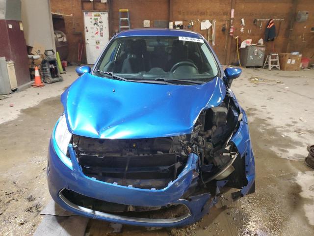 3FADP4BJ5BM170922 - 2011 FORD FIESTA SE BLUE photo 5