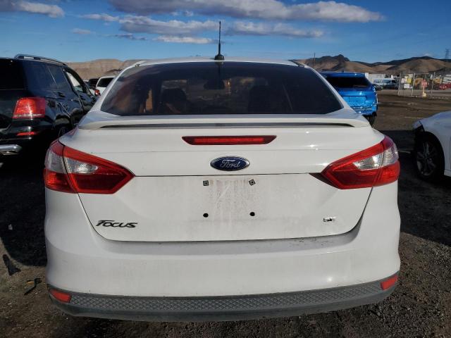 1FADP3F2XDL236382 - 2013 FORD FOCUS SE WHITE photo 6