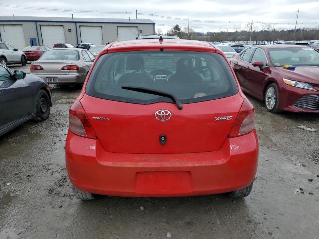 JTDJT923385181357 - 2008 TOYOTA YARIS RED photo 6