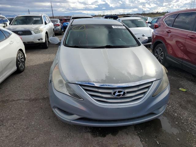 5NPEB4AC6BH073637 - 2011 HYUNDAI SONATA GLS SILVER photo 5