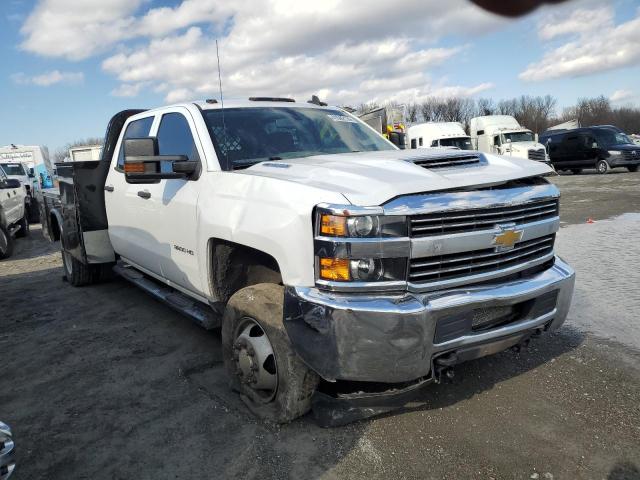 1GB4KYCY0HF125847 - 2017 CHEVROLET SILVERADO K3500 WHITE photo 4