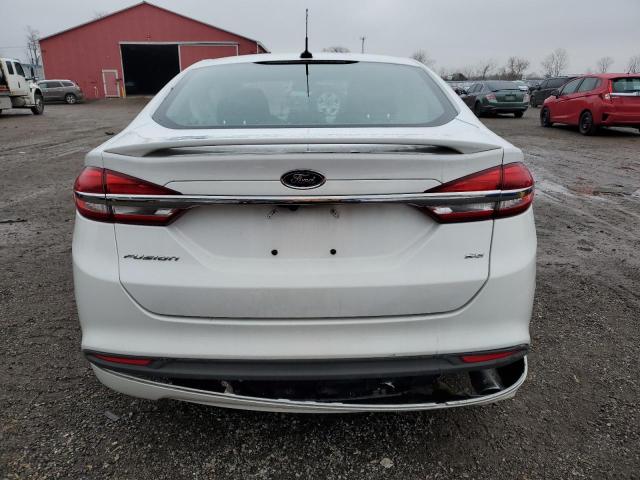 3FA6P0H72HR239137 - 2017 FORD FUSION SE WHITE photo 6