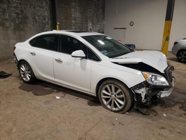 1G4PS5SK9F4193752 - 2015 BUICK VERANO WHITE photo 4