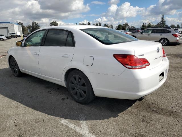 4T1BK36BX6U068638 - 2006 TOYOTA AVALON XL WHITE photo 2