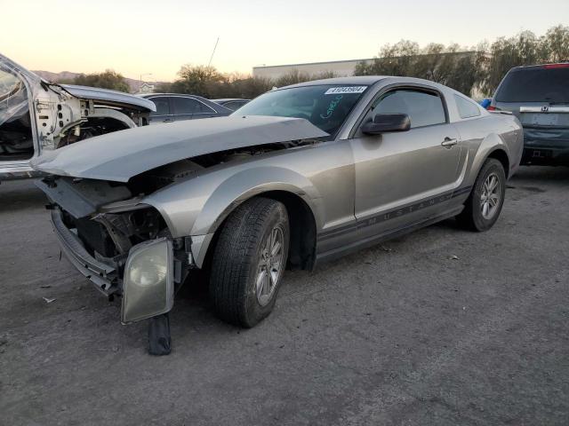 1ZVHT80N785129143 - 2008 FORD MUSTANG SILVER photo 1