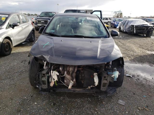 1G1JB5SG3H4156763 - 2017 CHEVROLET SONIC LS 灰色 照片 5