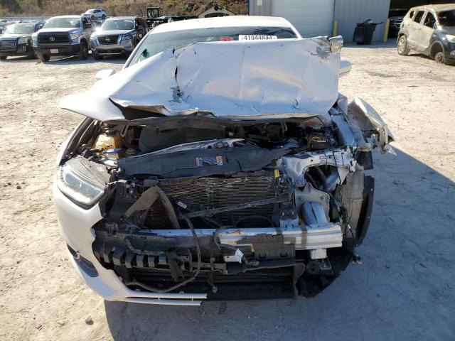 3FA6P0HD1ER253919 - 2014 FORD FUSION SE WHITE photo 5