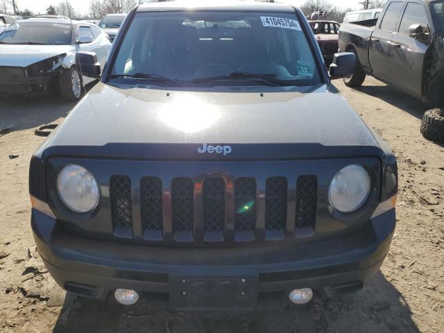 1C4NJRFB4CD630438 - 2012 JEEP PATRIOT LATITUDE BLACK photo 5