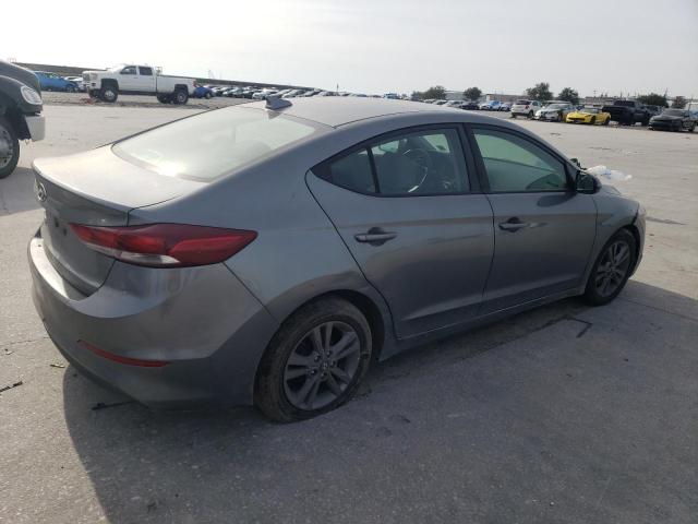 KMHD84LF7HU189733 - 2017 HYUNDAI ELANTRA SE GRAY photo 3