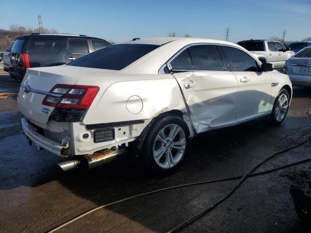 1FAHP2H84JG138093 - 2018 FORD TAURUS SEL WHITE photo 3