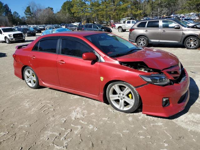 2T1BU4EE2BC621094 - 2011 TOYOTA COROLLA BASE RED photo 4