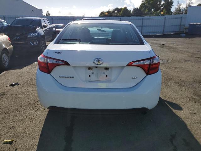 5YFBURHEXFP300824 - 2015 TOYOTA COROLLA L WHITE photo 6