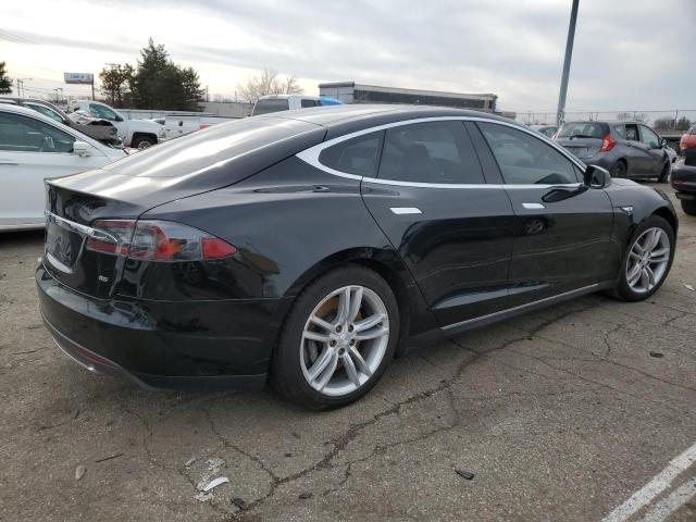 5YJSA1CN6DFP16072 - 2013 TESLA MODEL S შავი ფოტო 3